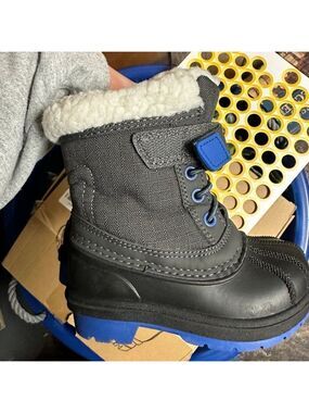 Cat and Jack Snow Boots
